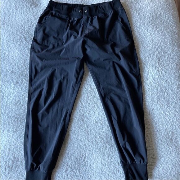 Athleta size 12 black pants - Picture 1 of 7